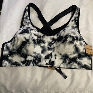 Victoria Secret sports bra